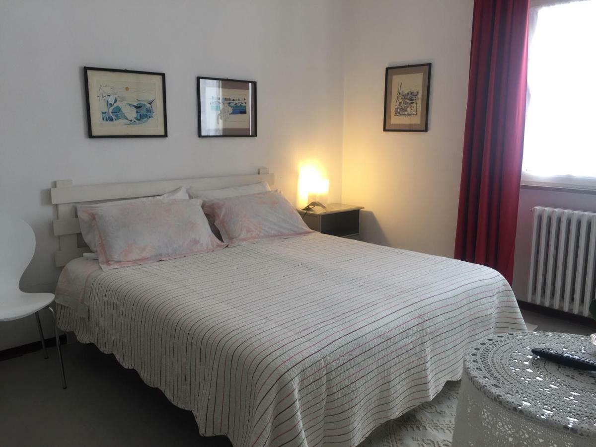Short Let Hotel Olbia Buitenkant foto